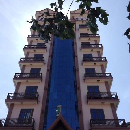 Jun Yue Hotel Phnompen Kültér fotó