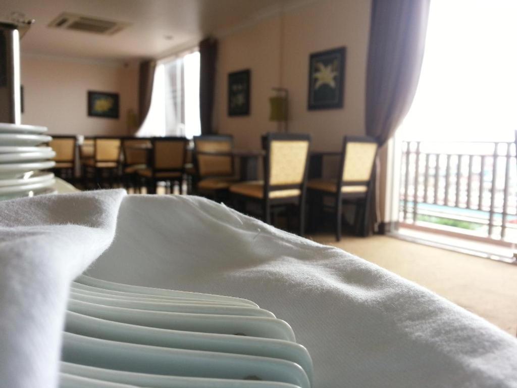 Jun Yue Hotel Phnompen Kültér fotó