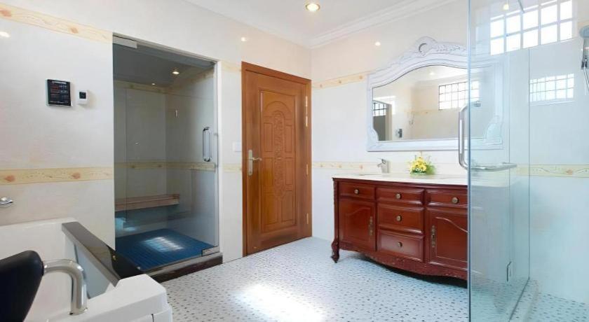 Jun Yue Hotel Phnompen Kültér fotó