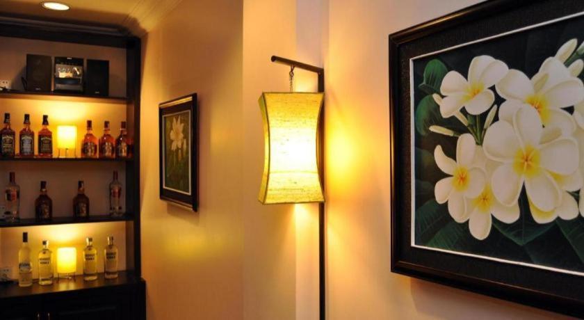 Jun Yue Hotel Phnompen Kültér fotó
