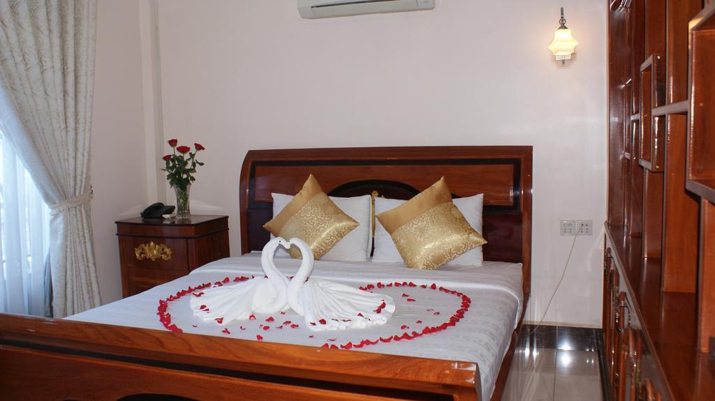 Jun Yue Hotel Phnompen Kültér fotó