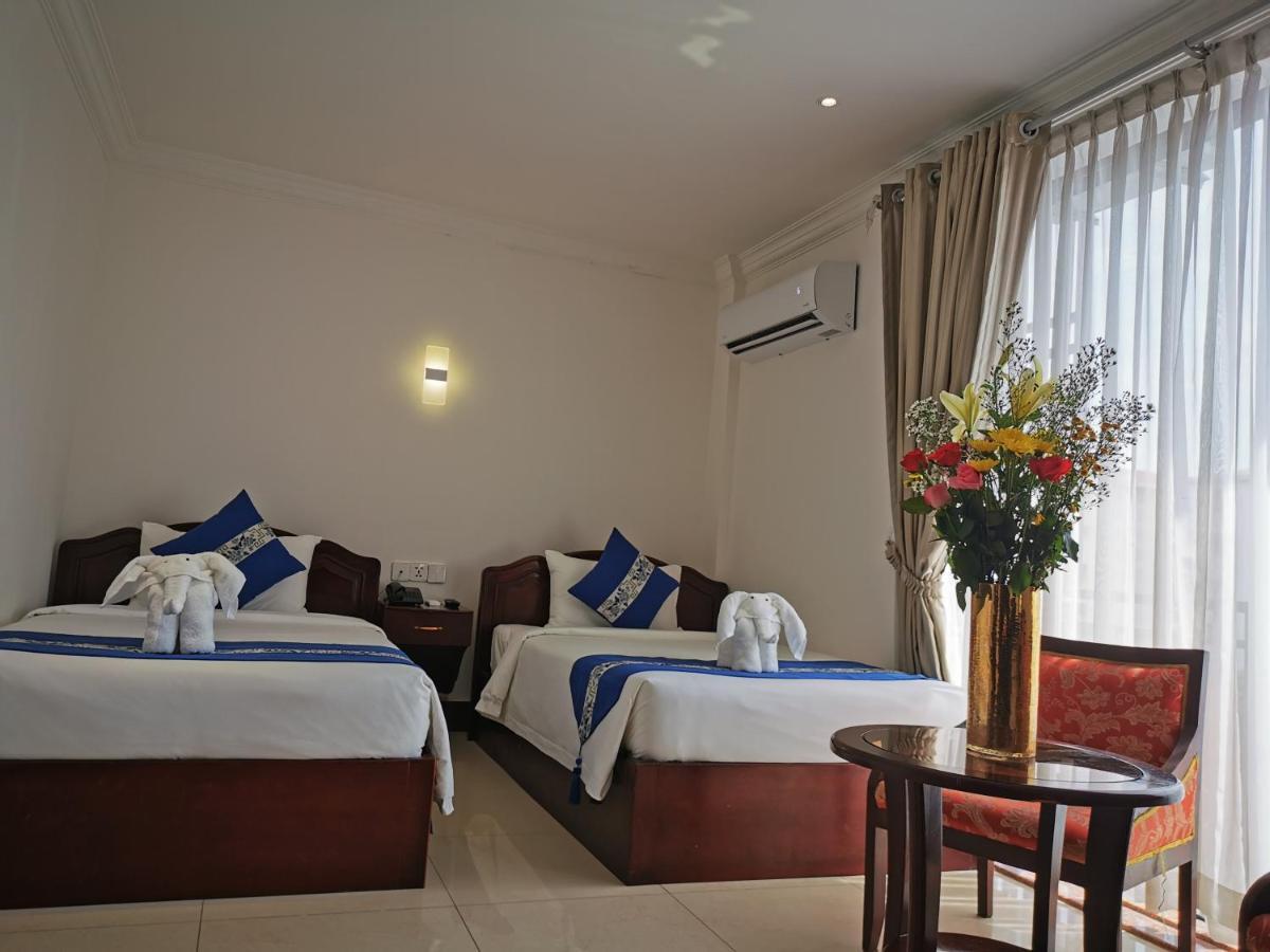 Jun Yue Hotel Phnompen Kültér fotó