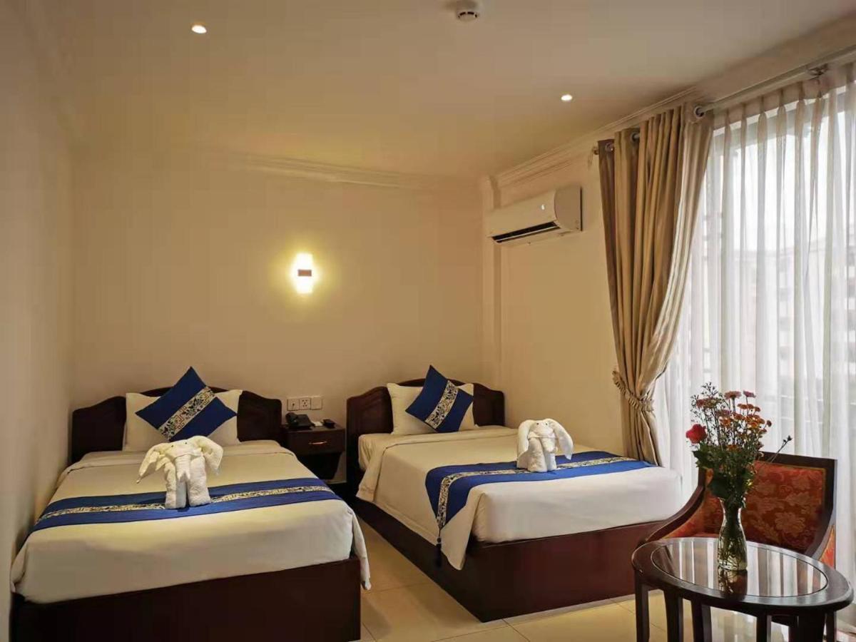 Jun Yue Hotel Phnompen Kültér fotó