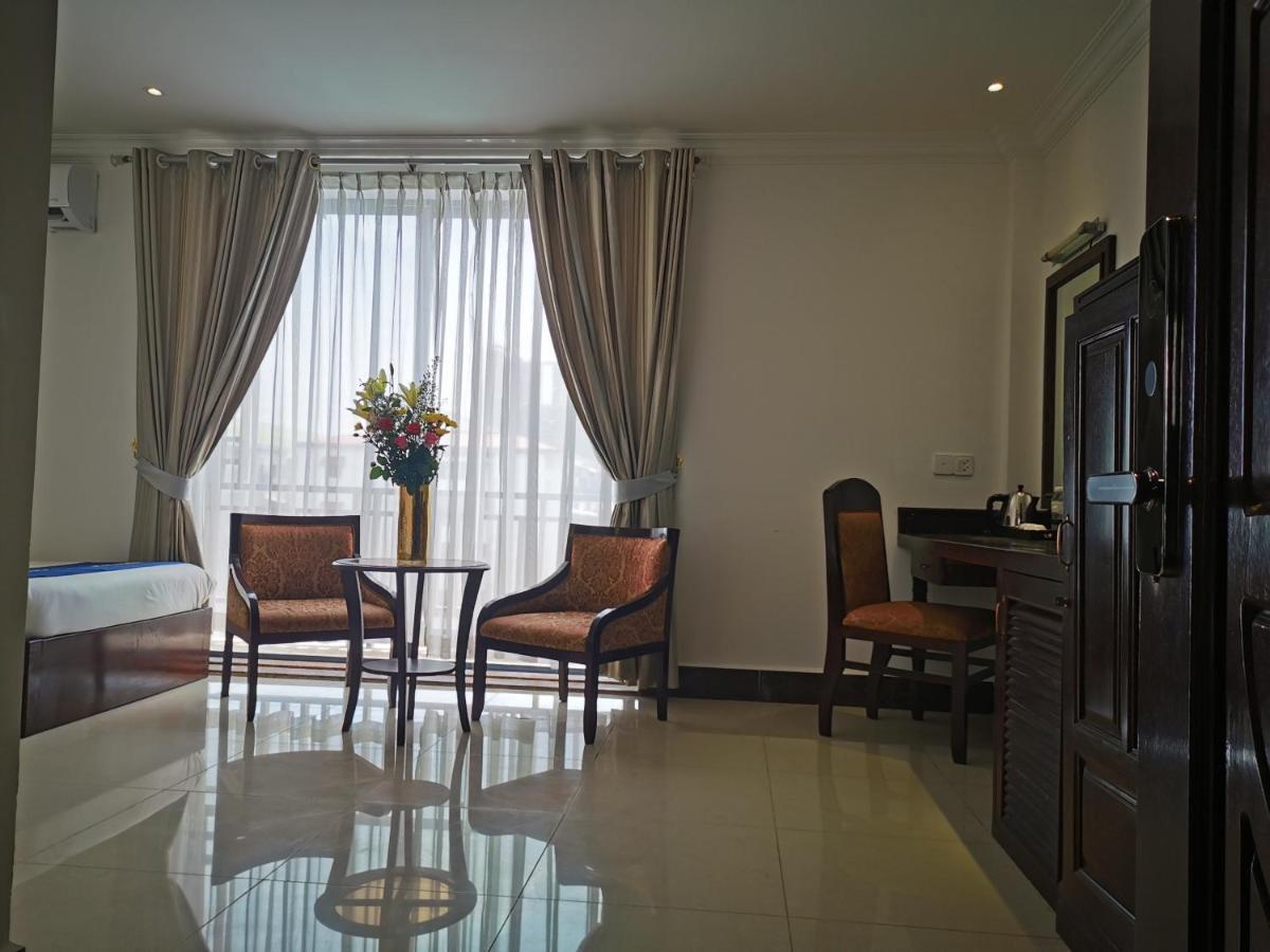 Jun Yue Hotel Phnompen Kültér fotó